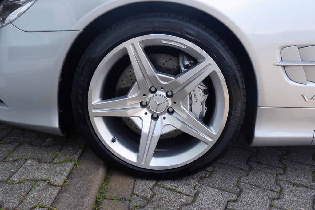 Mercedes-Benz SL 600