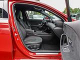 Mercedes-Benz A 200 d AMG Sport Premium AHK LED Navi Kamera Sp - Mercedes-Benz A 200: Sportwagen