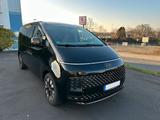 Hyundai STARIA 2.2 CRDi Signature 7-Sitzer Auto 4WD - Hyundai STARIA mit Schiebedach
