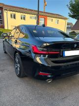 BMW 318i 2.0 Sport Line Automatik BMW Garantie - BMW mit Benzin-Antrieb: Limousine, 3.0