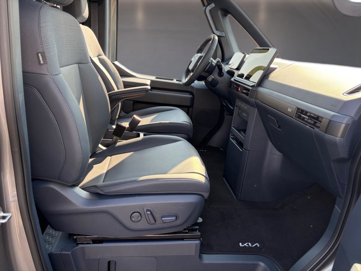 Fahrzeugabbildung Kia PV5 Passenger 120 kW Elite Navi Digitales Cockpi