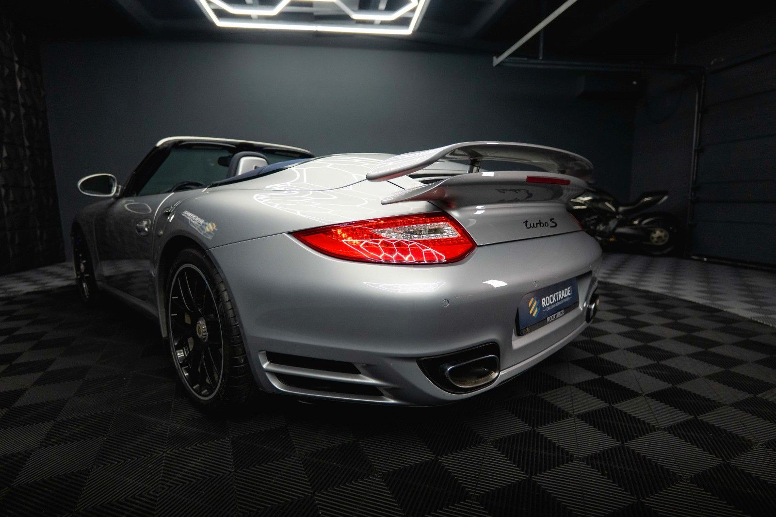 Fahrzeugabbildung Porsche 997.2 911 Turbo S Cabrio PDK*Keramik*Unfallfrei*