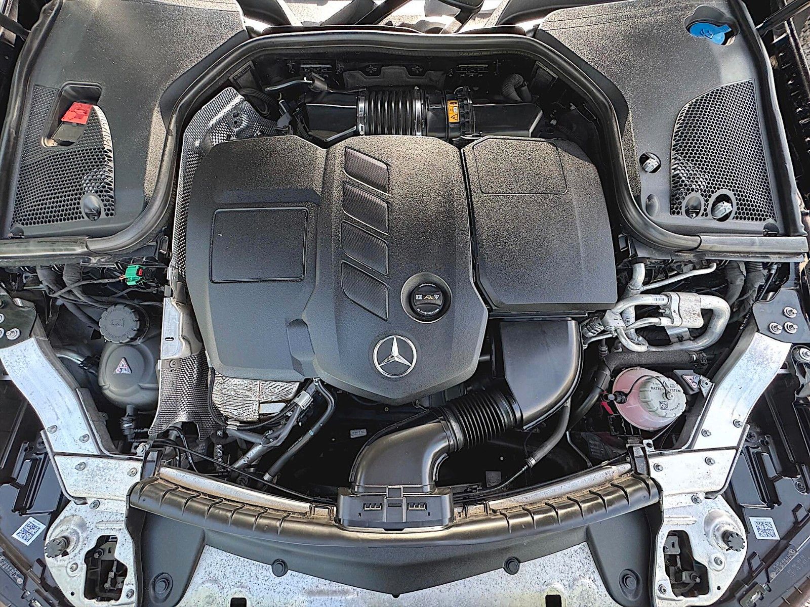 Fahrzeugabbildung Mercedes-Benz E 300 de AMG Line Business *Widescreen*LED*