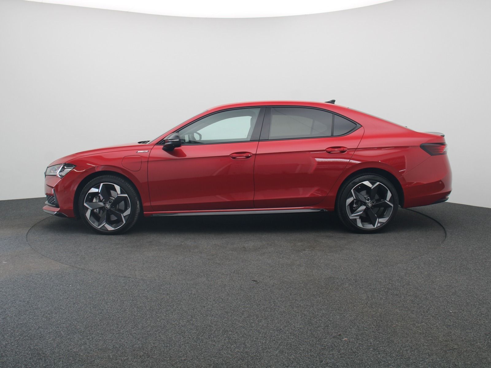 Skoda Superb - Bild 3