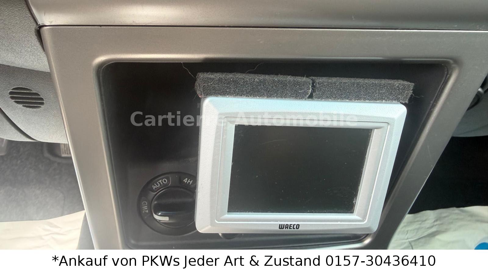 NISSAN PATHFINDER 2.5 DCI 174CH - ELEGANCE - BVM - CLIMATISATION - ATTELAGE
