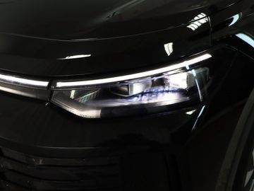 Fahrzeugverkauf 23 Volkswagen Tayron 1.5 eTSI 110 kW Life 7-Sitze AHK