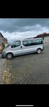Opel Verkaufen Opel vivaro - gebrauchte Opel Vivaro aus dem Jahr 2003