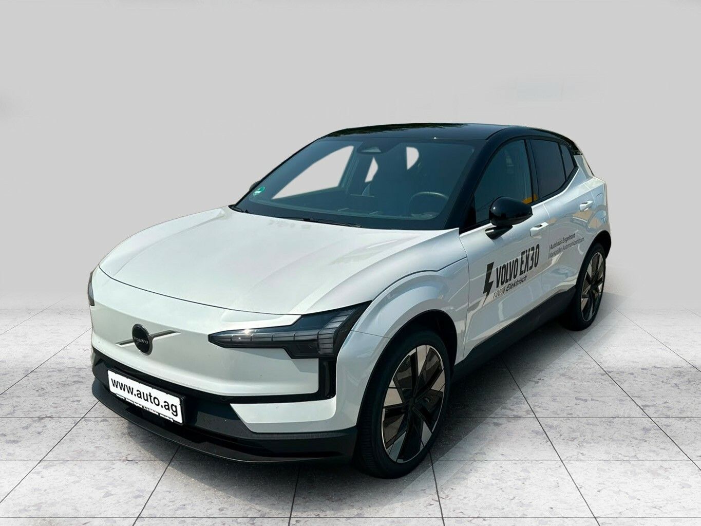 Volvo EX30 SINGLE EXT. RANGE PLUS 69kWh MY24 imagem 3