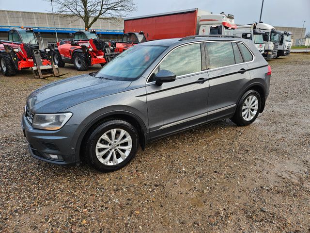 Volkswagen Tiguan 2.0 TDI DSG Highline *Digital cockpit*