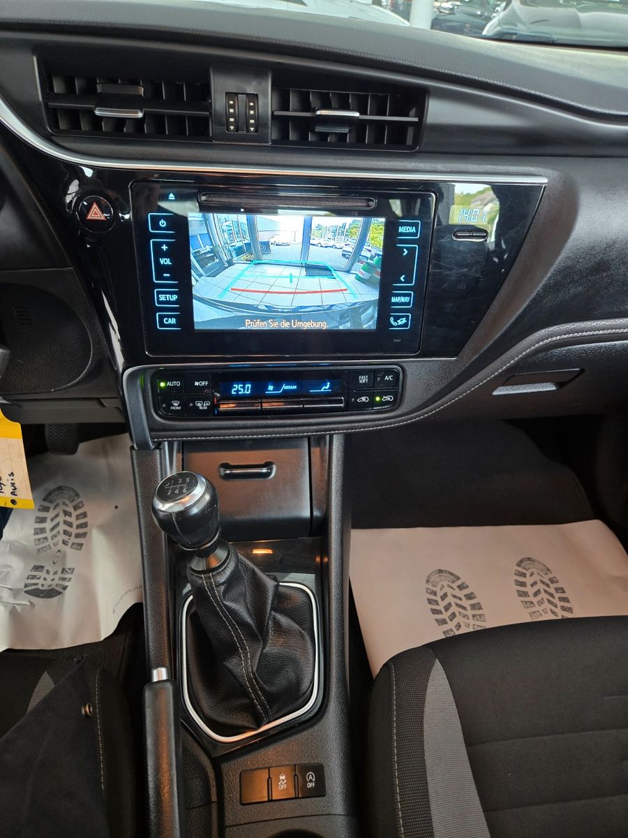 Fahrzeugabbildung Toyota Auris Comfort