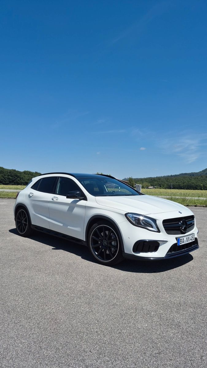 MERCEDES-BENZ 45 AMG  Night/Pano/Perform/H&amp;K/DriversPackage