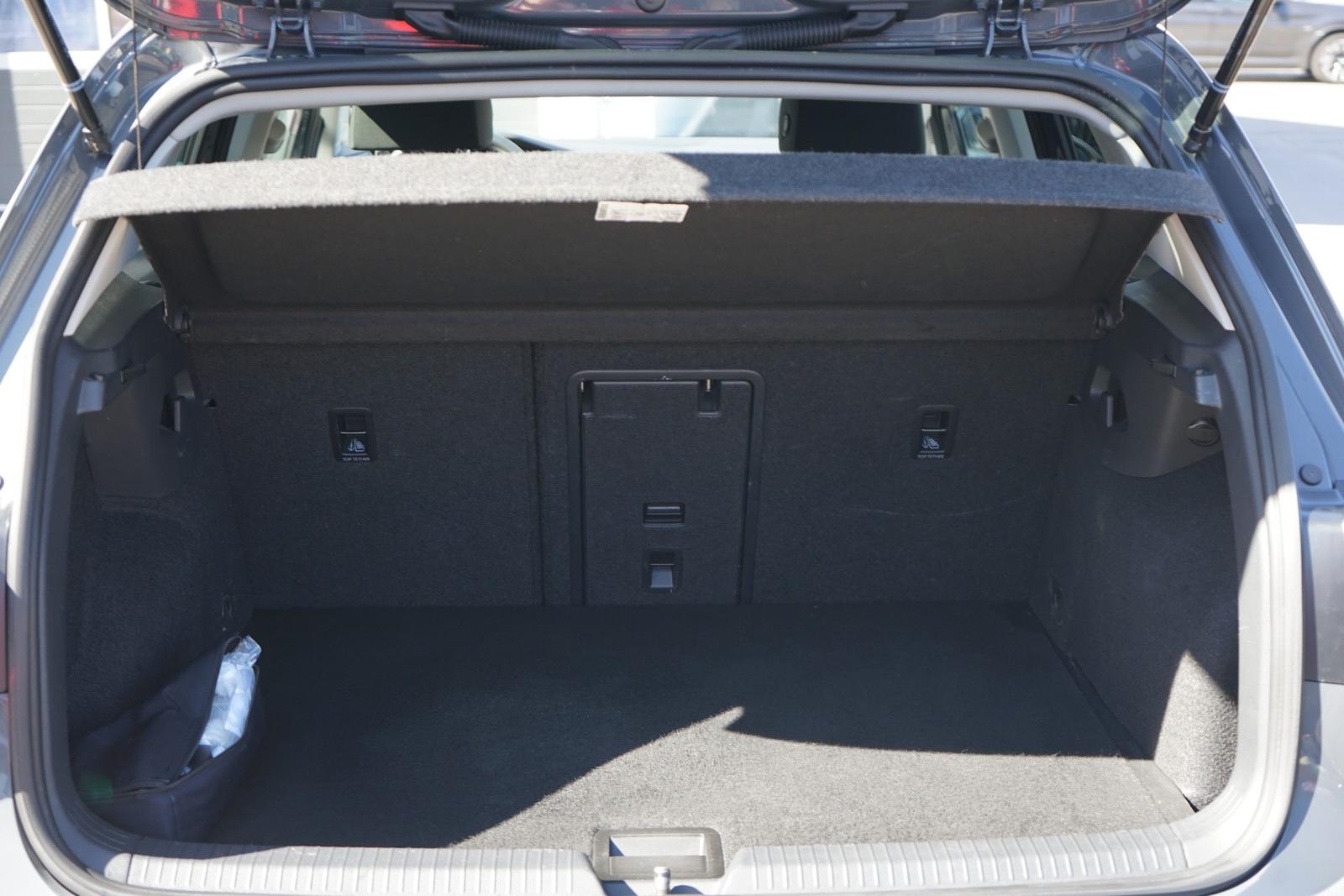 Volkswagen Golf VIII 1.5 TSI Life LED Navi Kamera Bluetooth, миниатюра 8