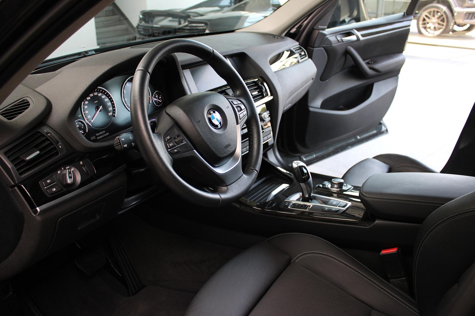 BMW X4 xDrive 20i Automatik Advantage nur. 51500km!