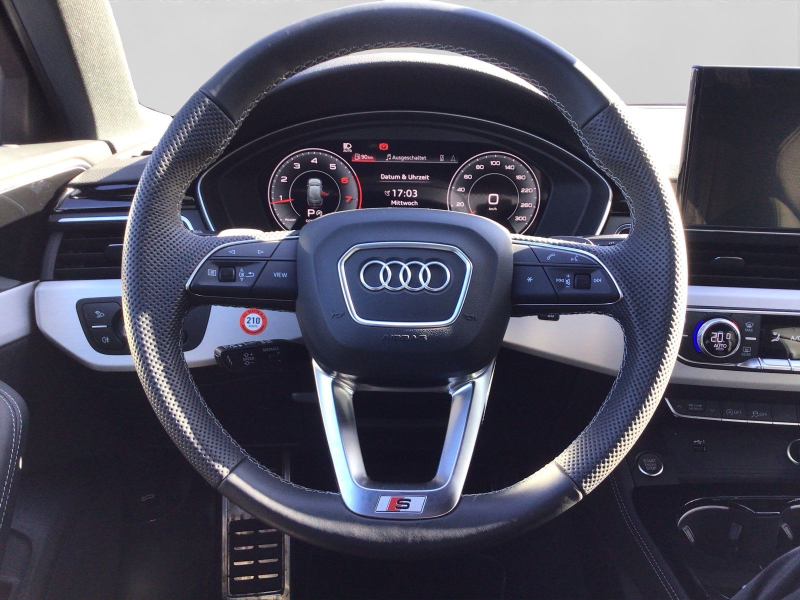 Audi A4 - Bild 10