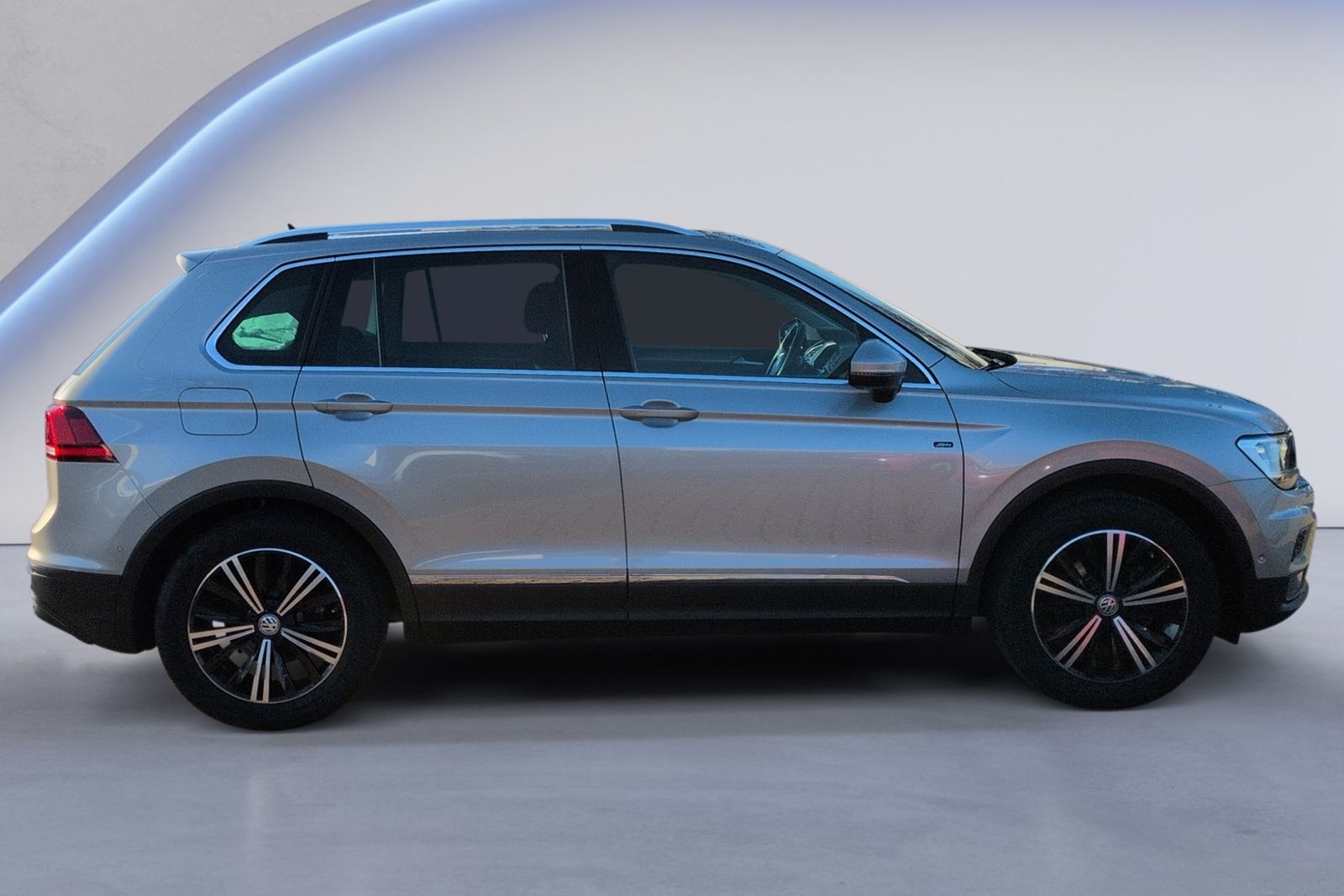 Tiguan 2.0 TDI DSG Join STHZ+AHK+NAVI