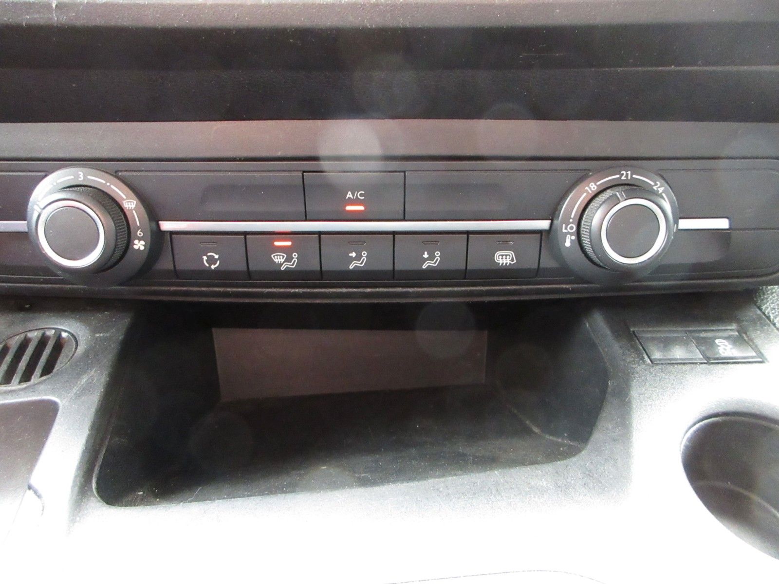 Fahrzeugabbildung Citroën Berlingo Kasten Club M/L1  AC/PDC