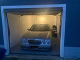 Mercedes-Benz W210  E240 Automatik /Avantgarde - Mercedes-Benz E 240: W210