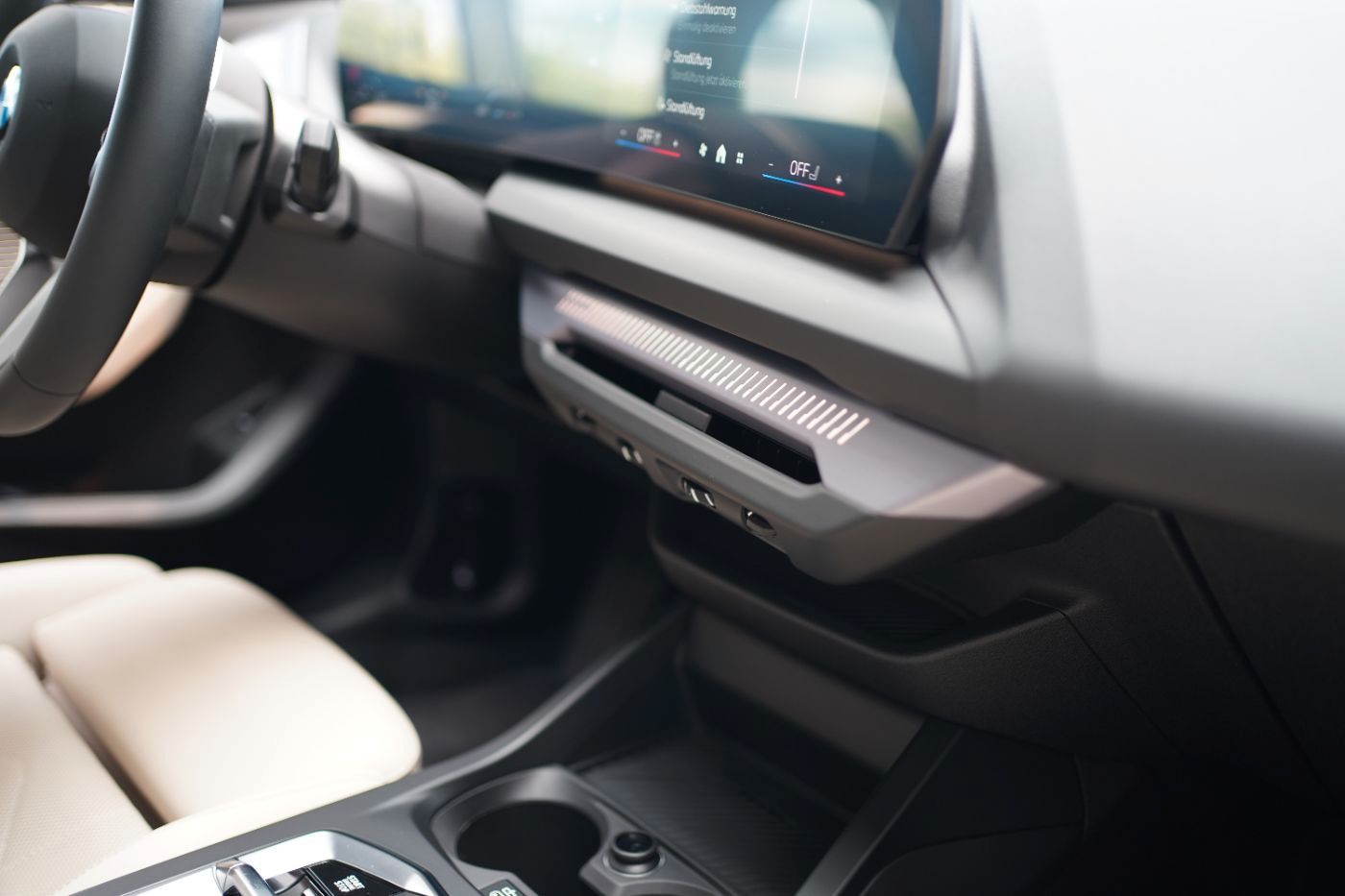 Fahrzeugabbildung BMW 120d +LED+Komfortzugang+DrivingAssist+Aktivsitz+