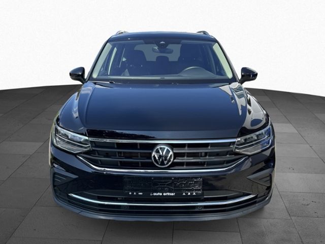 Fahrzeugabbildung Volkswagen Tiguan 2.0 TDI ACTIVE LED SHZ KLIMA APP-CONNECT