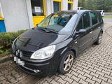 Renault Scenic II - Renault Scenic aus 2008 mit Diesel-Antrieb