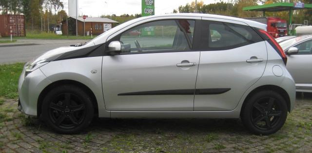 Toyota Aygo (X) 1,0-l-VVT-i x