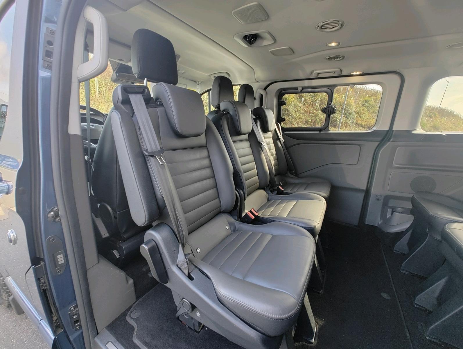 Ford Tourneo Custom Kombi L1 Titanium Automatik