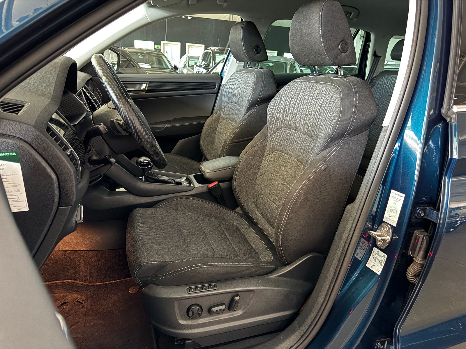 Fahrzeugabbildung SKODA Kodiaq 2.0 TDI DSG STYLE VIRTUAL ACC MEMORY AHK