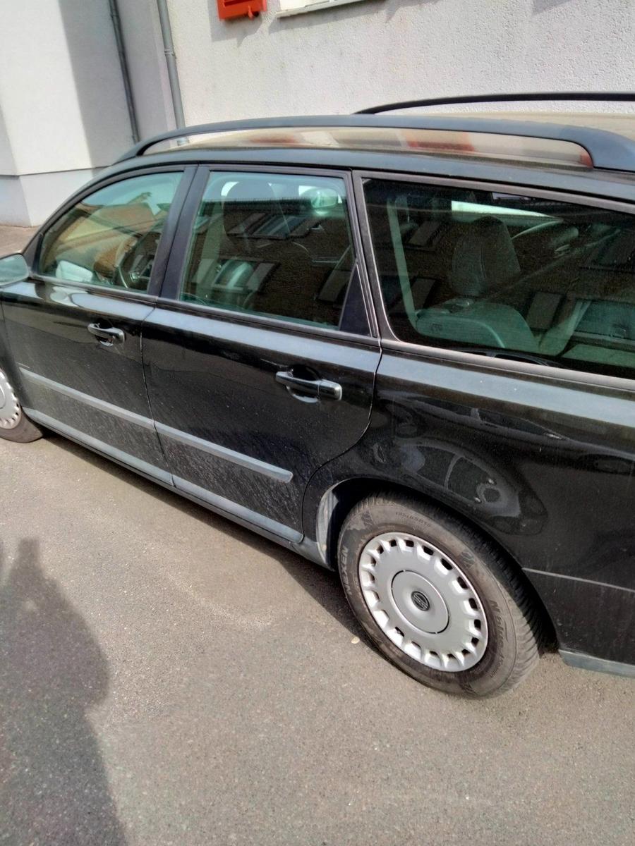Volvo V50 2005 — interior