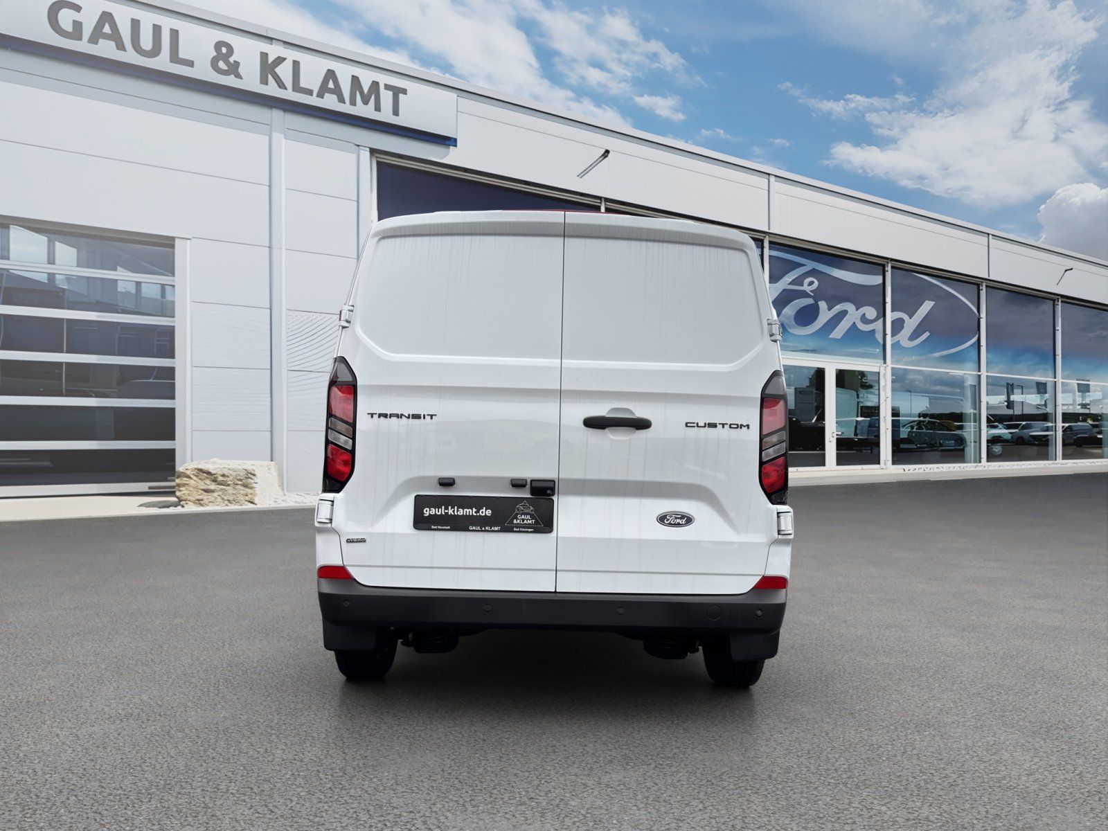Fahrzeugabbildung Ford Transit Custom 2.5 PHEV 320 L1 Trend Multicab FW