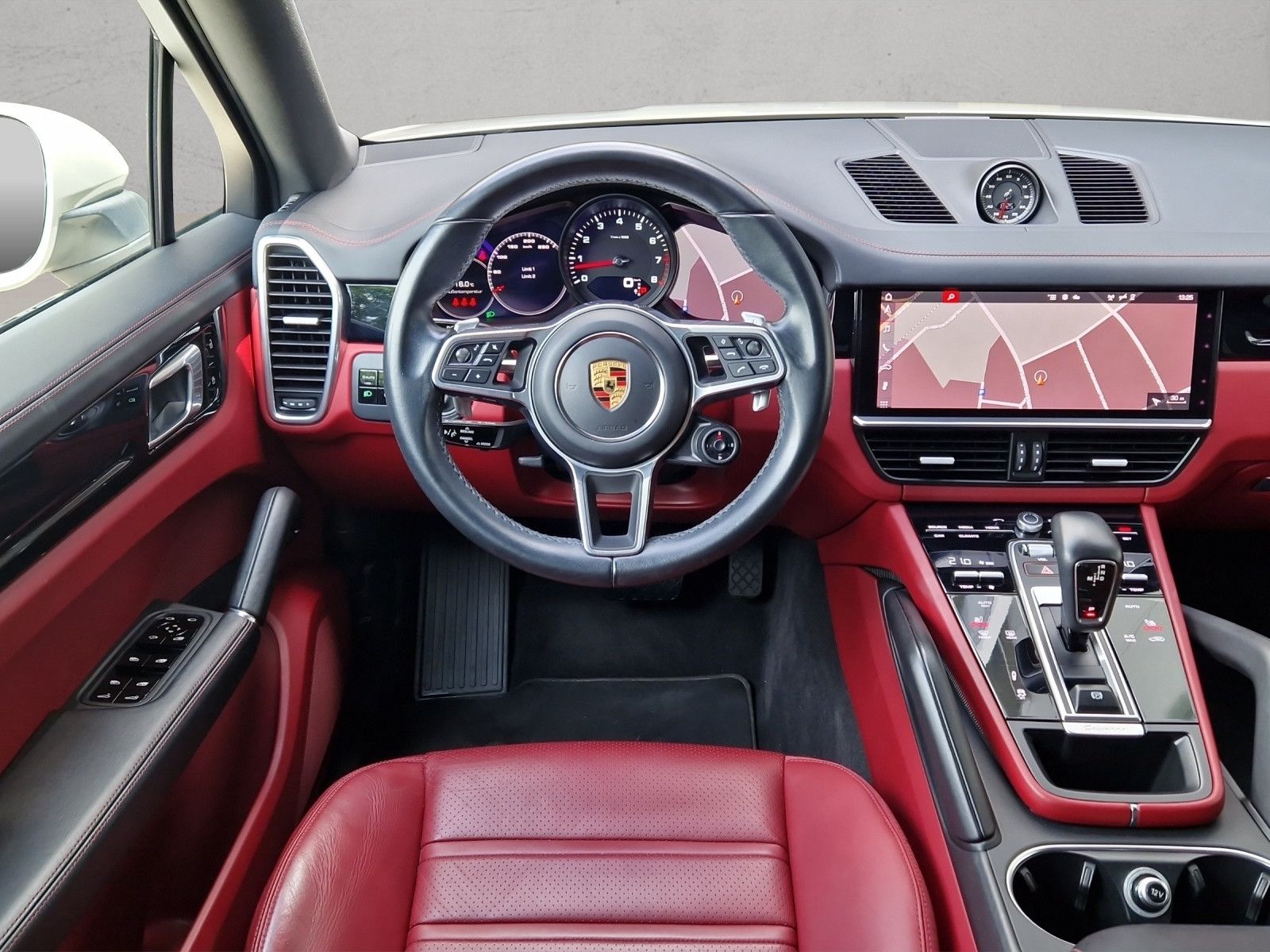 Porsche Cayenne Coupe APPROVED Chrono Luft Pano 360° 21z foto 4
