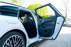 AUDI A6 Avant quattro/ TECH PRO/ S-LINE/ 21"/ LUFT.