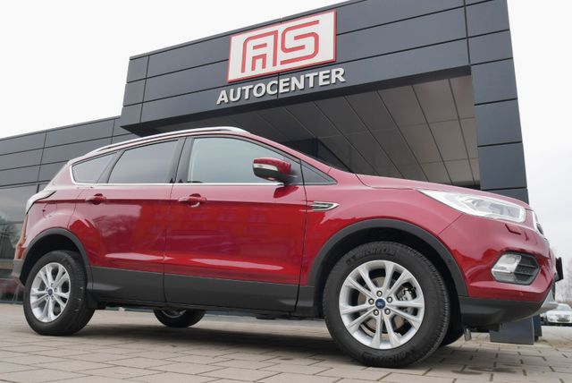 Ford Kuga Titanium Navi Keyless Winterpaket DAB PDC