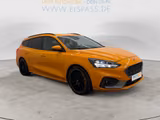 Ford Focus Turnier ST AUTOMATIK NAV LED DIG-DISPLAY K - gebrauchte Ford Focus aus dem Jahr 2021