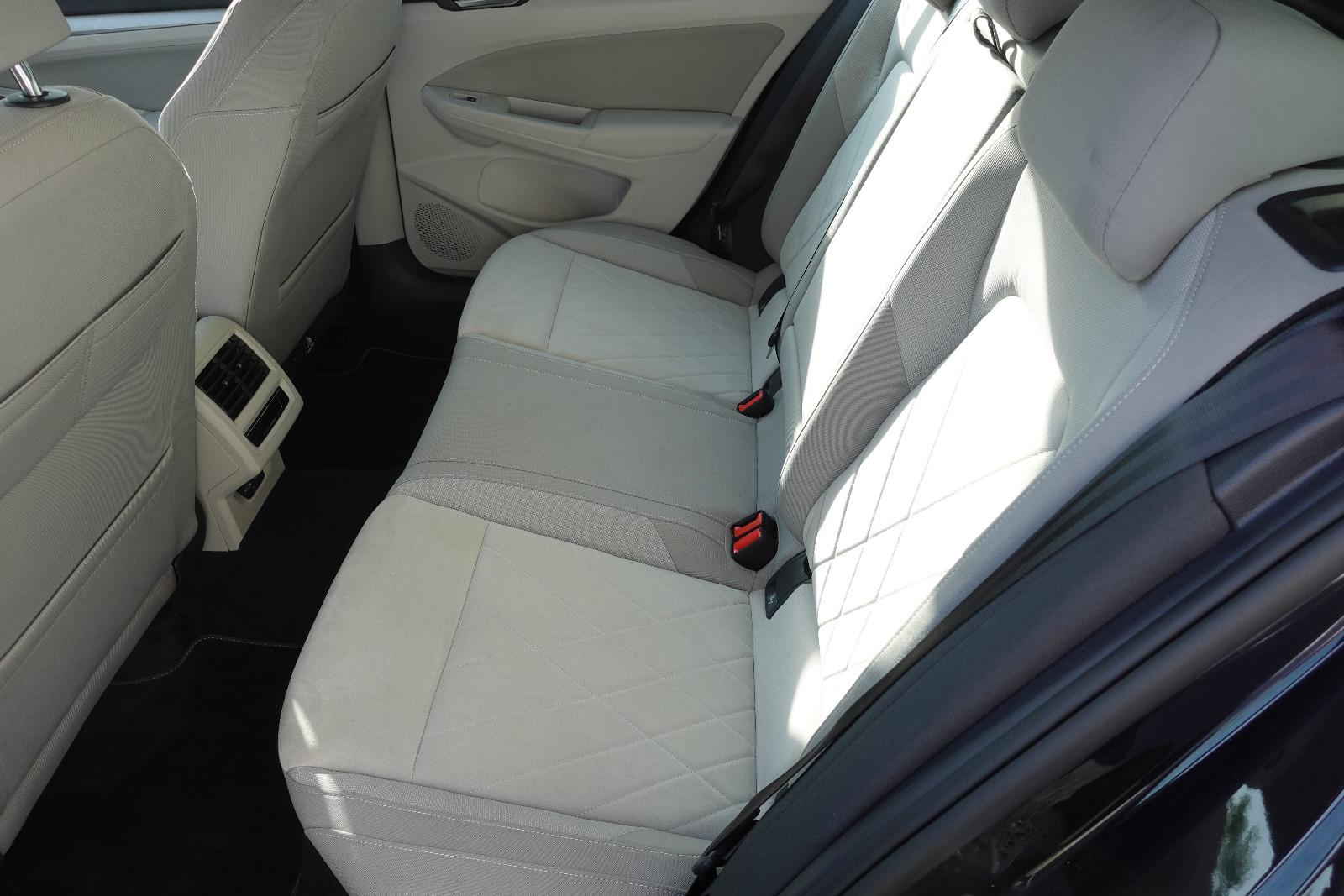 Volkswagen Golf 2.0 TDI SCR DSG Life Variant IQ DRIVE, миниатюра 13