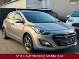 Hyundai i30 blue Trend*AUTOMATIK*EURO6*KLIMA*NAVI*129TKM - Hyundai i30 mit Diesel-Antrieb: Limousine, Automatik