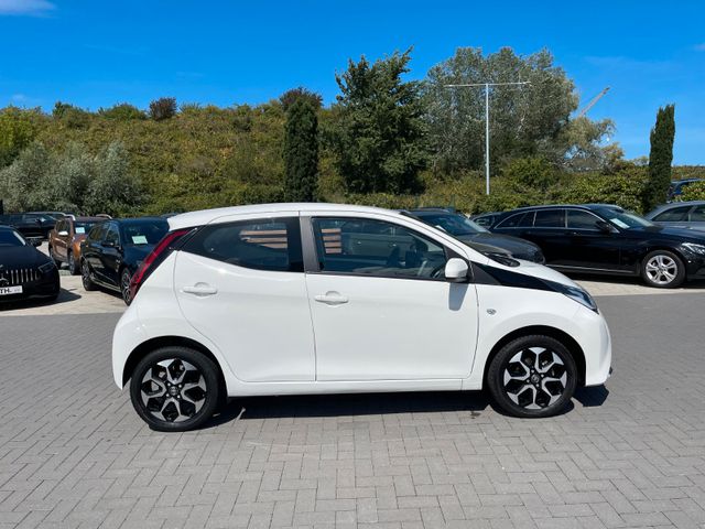 Toyota Aygo  x-play connect