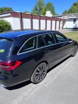 Mercedes-Benz C 300 d 4MATIC T Autom. - - Mercedes-Benz C 300 mit Diesel-Antrieb