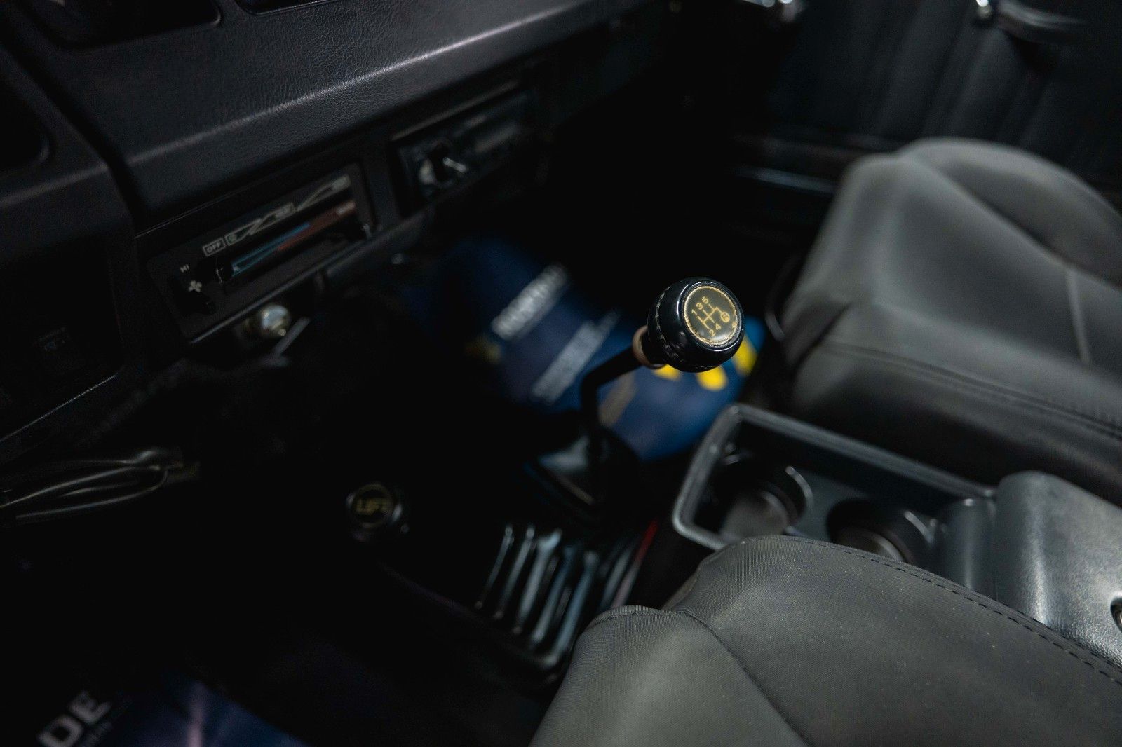 Fahrzeugabbildung Jeep Wrangler 4.0 Offroad 4x4 H-Zulassung *HardTop*