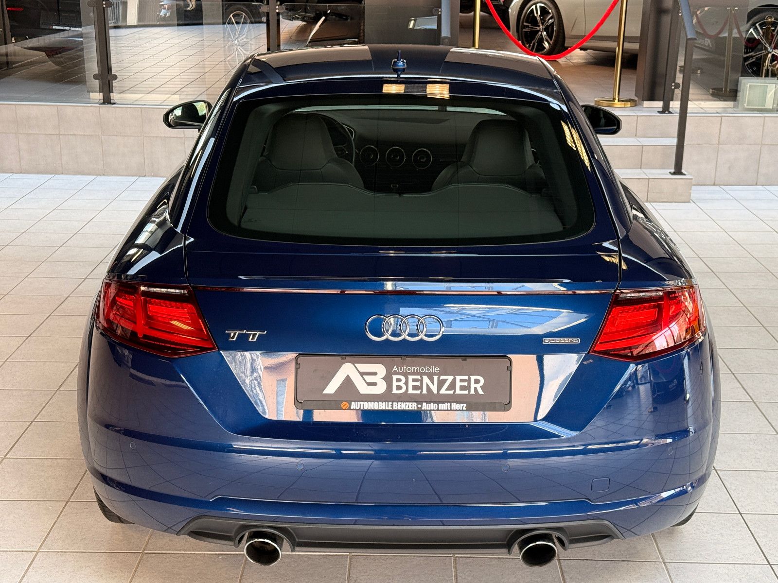 Fahrzeugabbildung Audi TT Coupe 2.0 TFSI Quattro /AUTOMATIK/NAVI/ALCANT