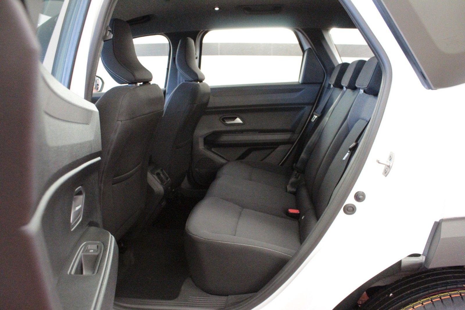 Fahrzeugabbildung Dacia Bigster hybrid 155 Expression #Winterpaket Plus