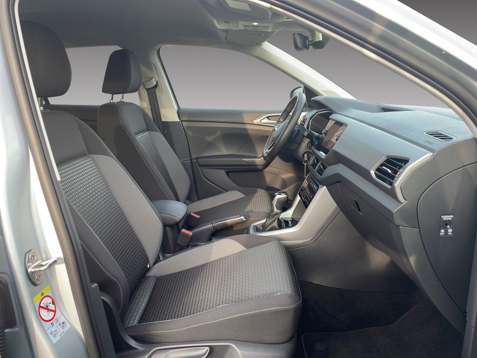 Volkswagen T-Cross - Bild 10