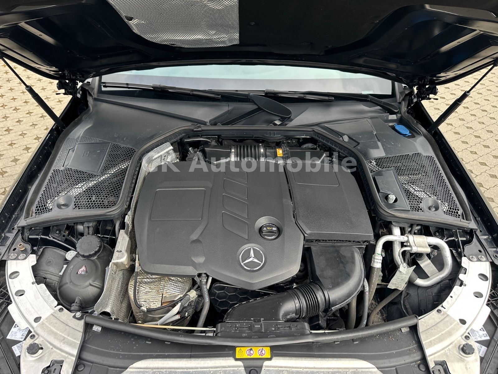 Fahrzeugabbildung Mercedes-Benz C 220d T  4Matic AMG-Line/Navi/LED/Kam/