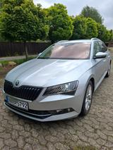 Skoda Superb 1.8 TSI DSG Style Combi Style