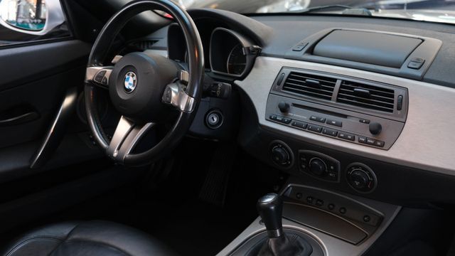 Fahrzeugabbildung BMW Z4 3.0i SMG/Original und schön