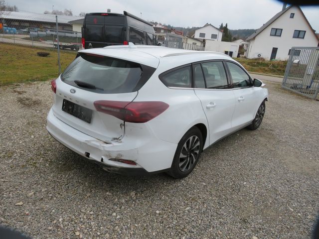 Ford Focus Turnier Titanium Style