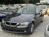 BMW 320d touring*TÜV 07/2026 - BMW 320 aus 2006: 320d
