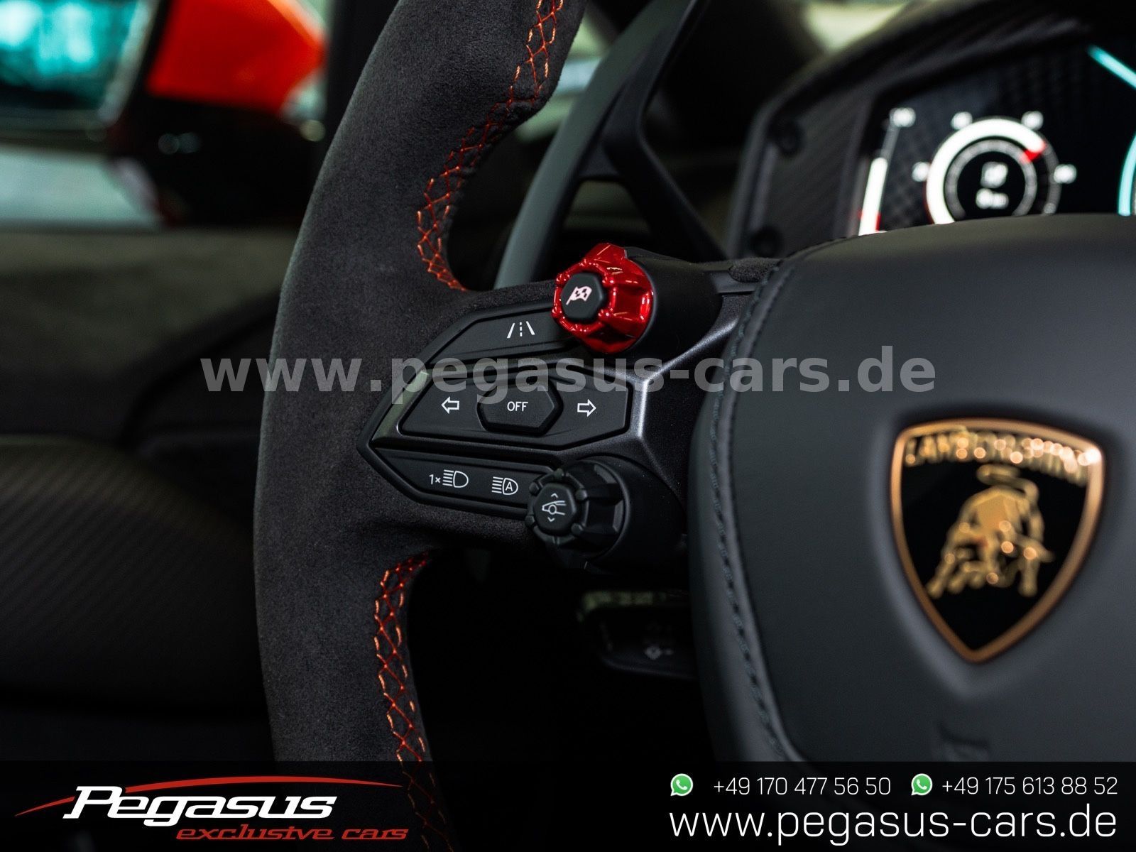 LAMBORGHINI Revuelto - 40