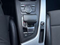 AUDI A4 S Line - Thumbnail 21