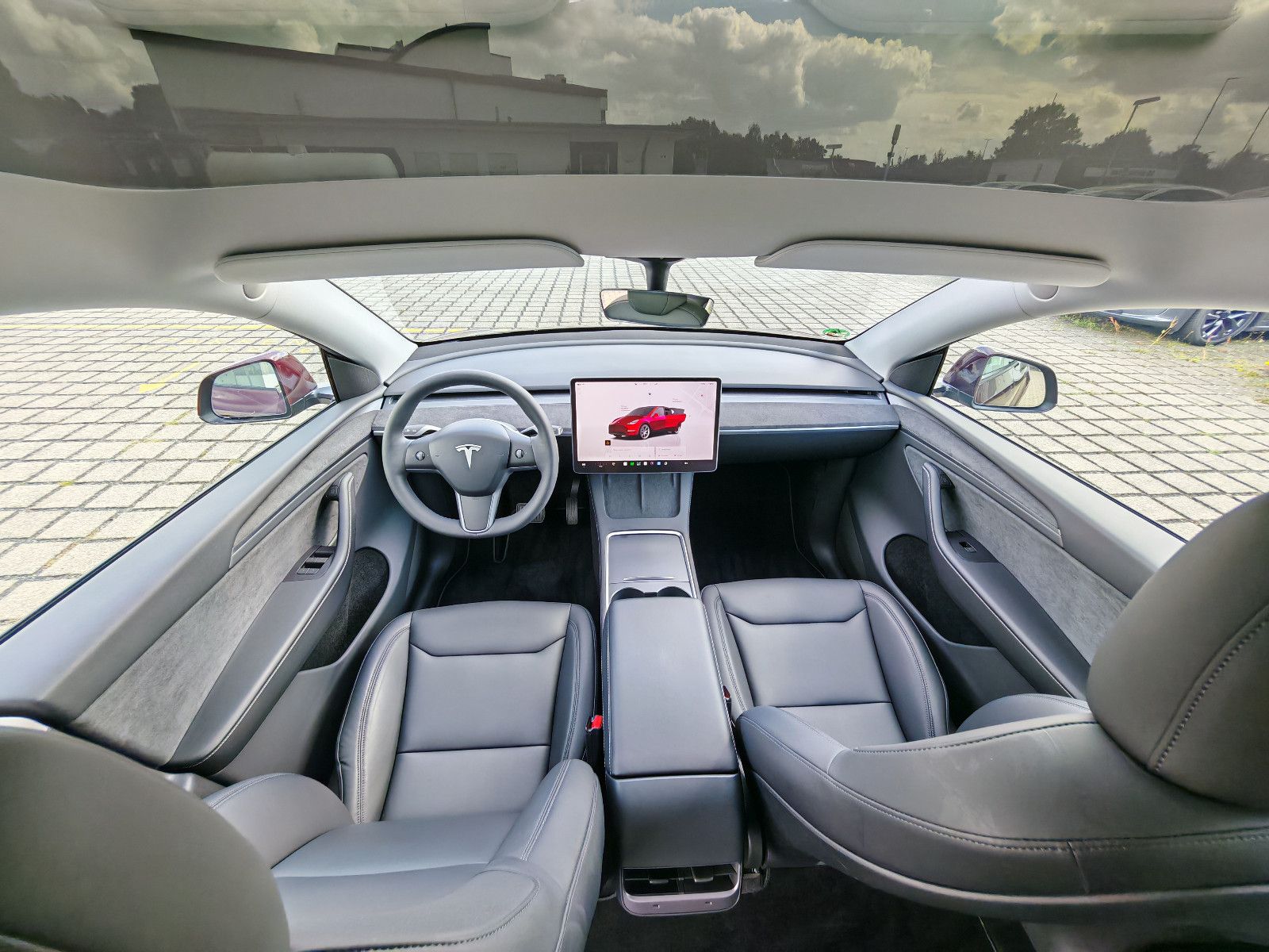 Tesla Model Y LongRange AWD | BOOST | SoH 93,4% imagem 3