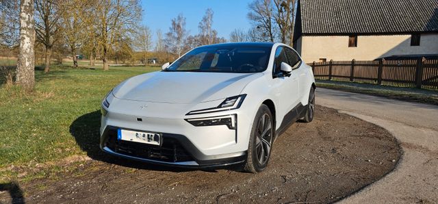 POLESTAR 4